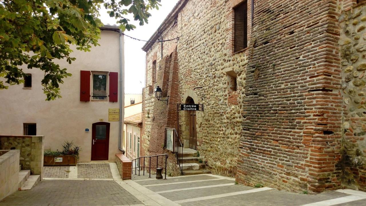 Maison Au Pied De La Cathedrale Villa Elne Bagian luar foto